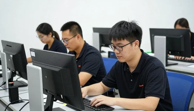 企业信息化方案如何满足现代交通枢纽需求